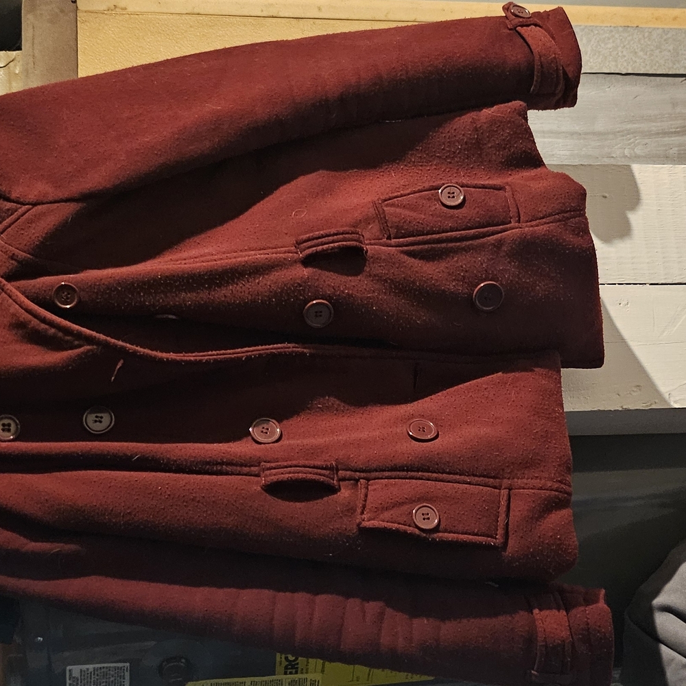 Woman'sBurgundy Jacket